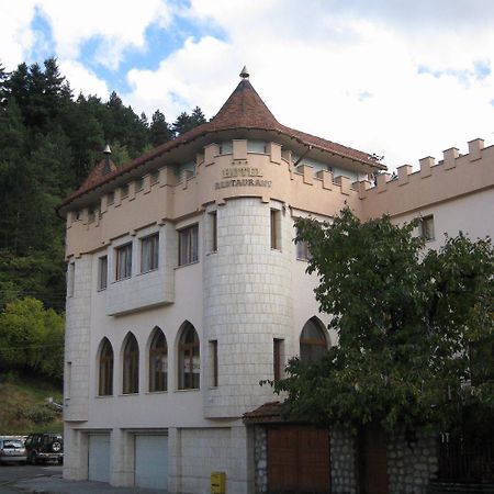 סמוקוב The Castle Hotel מראה חיצוני תמונה