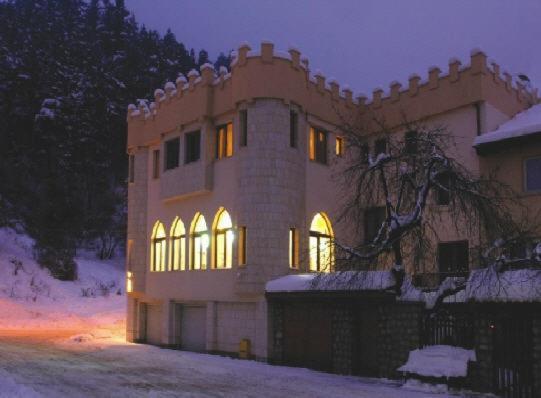 סמוקוב The Castle Hotel מראה חיצוני תמונה